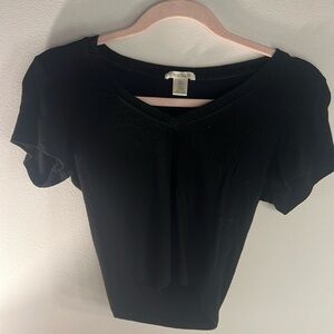 Black ribbed baby tee